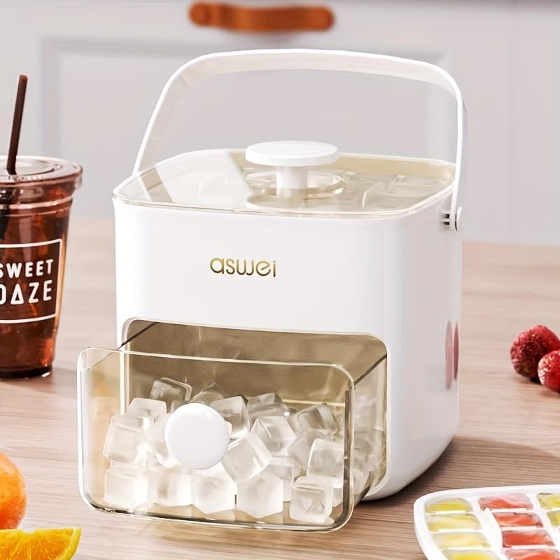Chilling Crystal Ice Cube Maker Tray and Dispenser