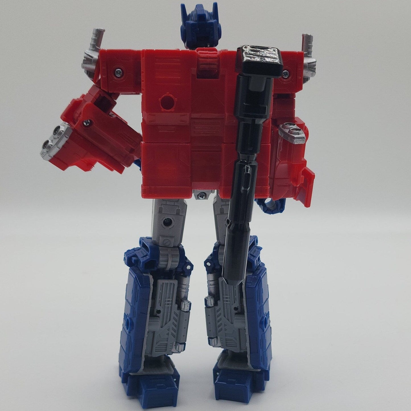 Transformers Toys Legacy Optimus Prime Action Figure