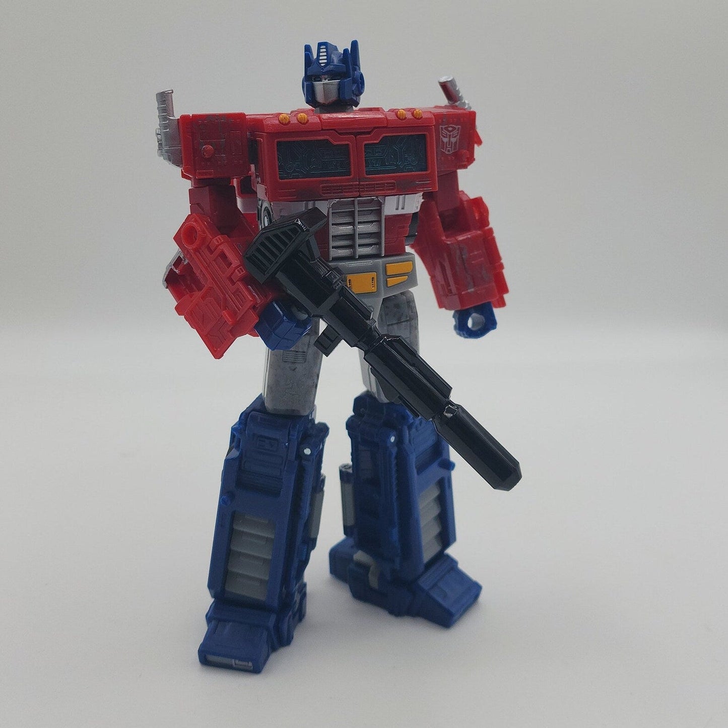 Transformers Toys Legacy Optimus Prime Action Figure