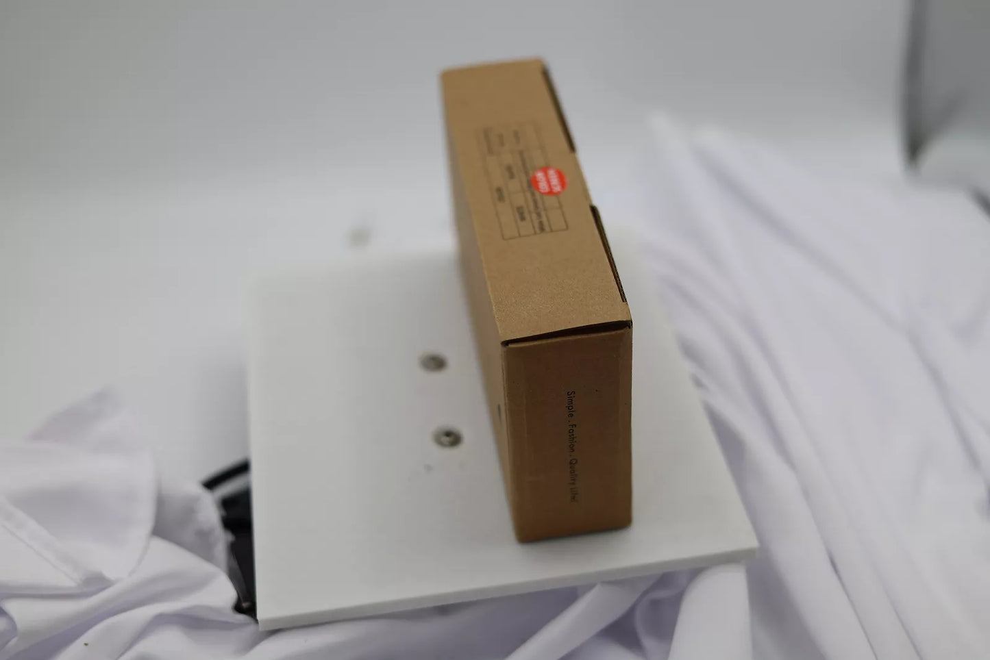 Projection Alarm Clock with Digital Mirror Display